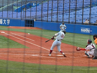 大学野球選手権 準々決勝 近畿大対富士大_b0166128_0275466.jpg
