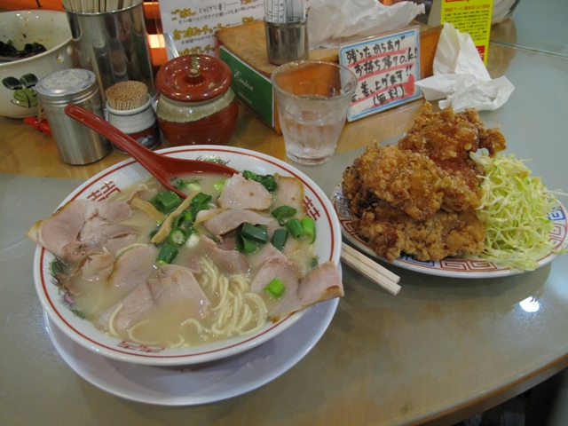 京都のラーメン②（高安、天天有、天下一品総本店）_b0169330_21322836.jpg