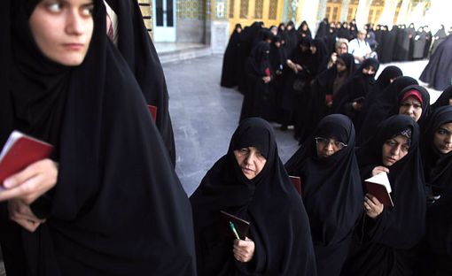 グリーン革命の怒れる若者たち・イラン現地レポート-2_d0123476_1753665.jpg