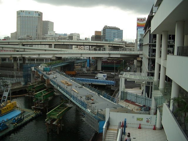 横浜の「街」と「開港150年祭」_f0141310_22251177.jpg