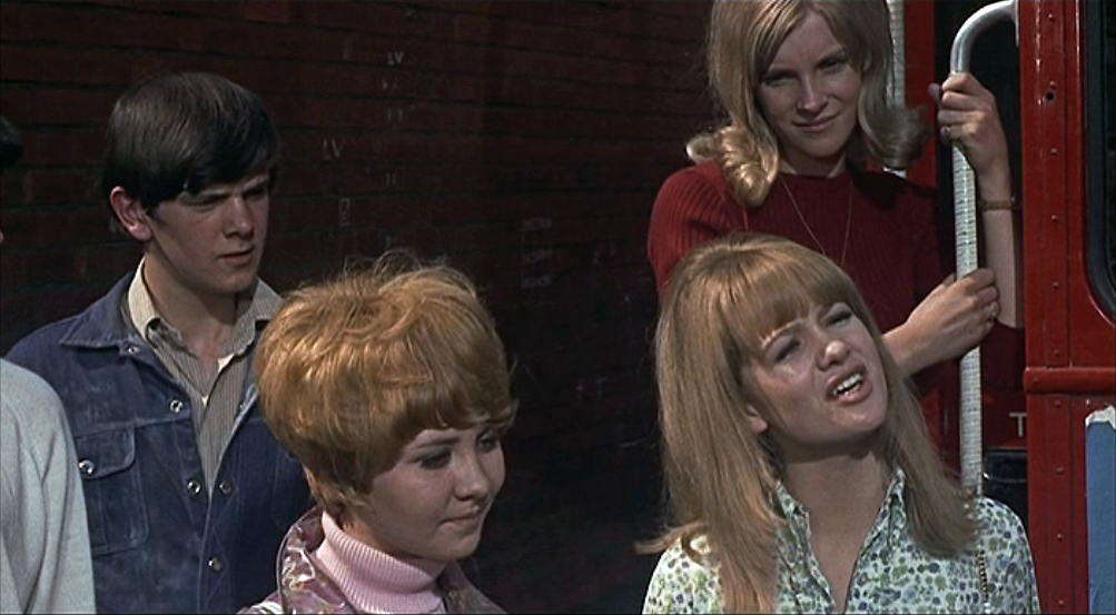 ジュディ・ギースン（Judy Geeson）「いつも心に太陽を」（1967）《上》_e0042361_22185981.jpg
