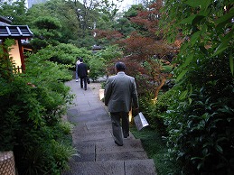 f0030875_23462.jpg