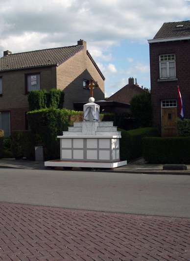 d0047851_1453948.jpg