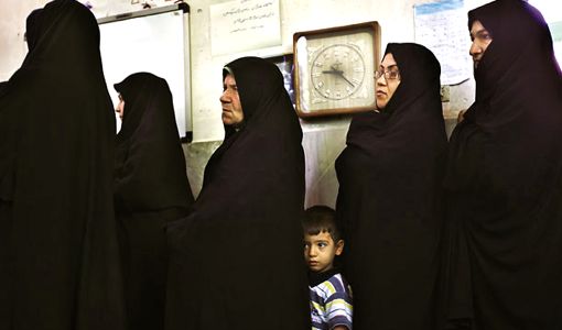 グリーン革命の怒れる若者たち・イラン現地レポート-2_d0123476_1655998.jpg