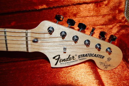 Fender USA Yngwie Malmsteen Stratocaster UD : sakuのひとりごと