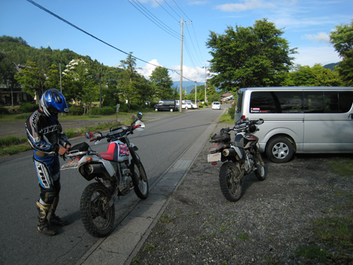 梅雨の晴れ間の群馬ツーリング_f0126932_2342276.jpg