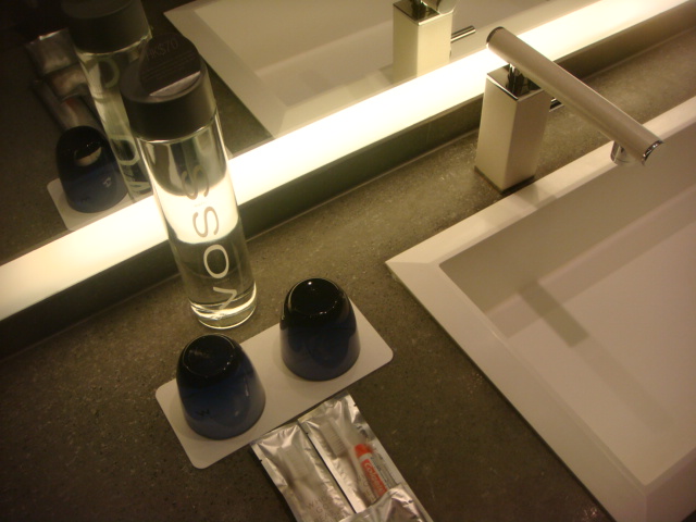 f0036857_23505115.jpg