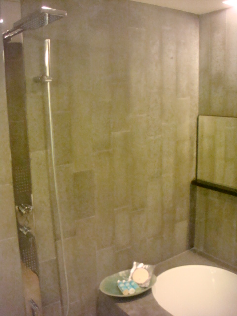 f0036857_23543010.jpg