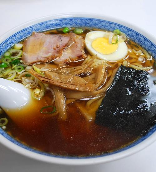 もん亭のラーメンと餃子_c0177814_9404621.jpg