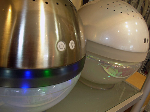 BRABUS～antibac2K空気清浄機MAGIC BALL～LITTLE　TIKES強引につなげました。_b0125570_10254463.jpg