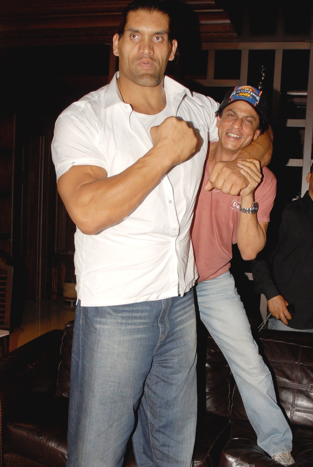 221 175 46 Bollywood Entertainment 221 175 46 Bollywood Entertainment