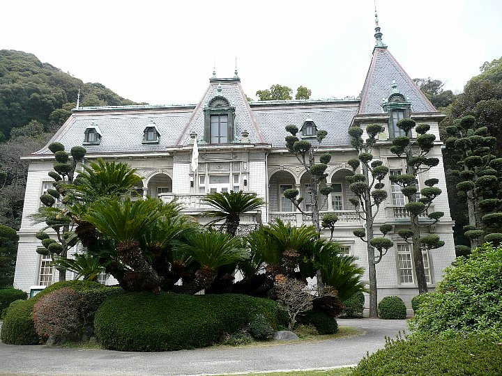 愛媛県美術館分館 郷土美術館 萬翠荘 レトロな建物を訪ねて 愛媛県美術館分館 郷土美術館 萬翠荘 レトロな建物を訪ねて