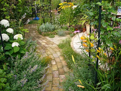 a0123003_121775.jpg