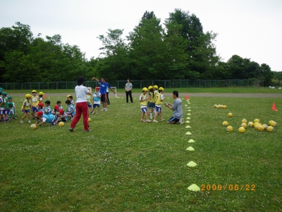 ６月２２日　ゲストティーチャー　in　刈和野小学校_e0127003_2105144.jpg