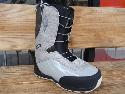 BURTON BOOTS_d0126729_15502048.jpg