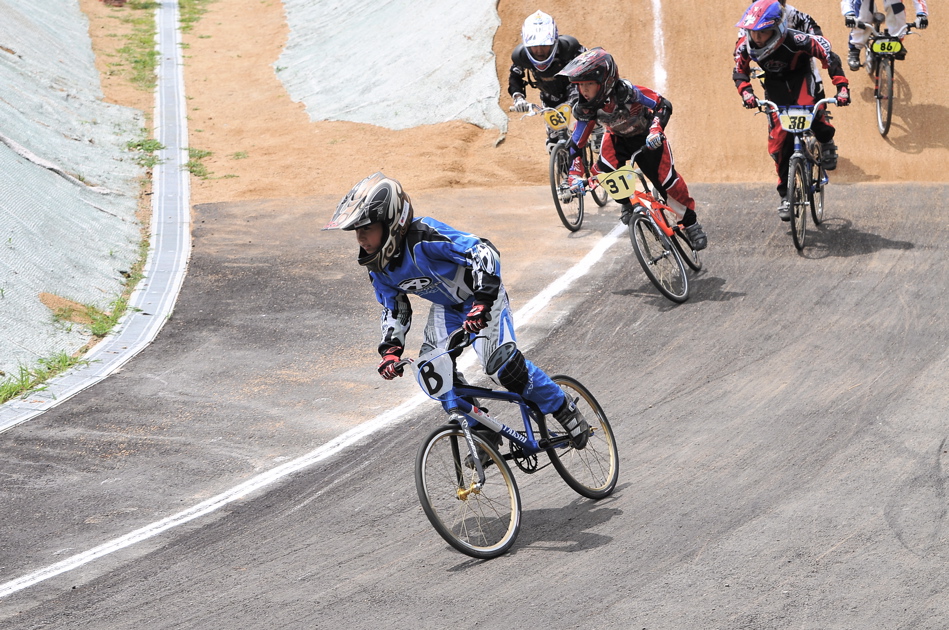 2009 UCI堺大阪国際BMX選手権大会Day2 VOL8：ボーイズ５〜１４才クラス決勝_b0065730_239866.jpg