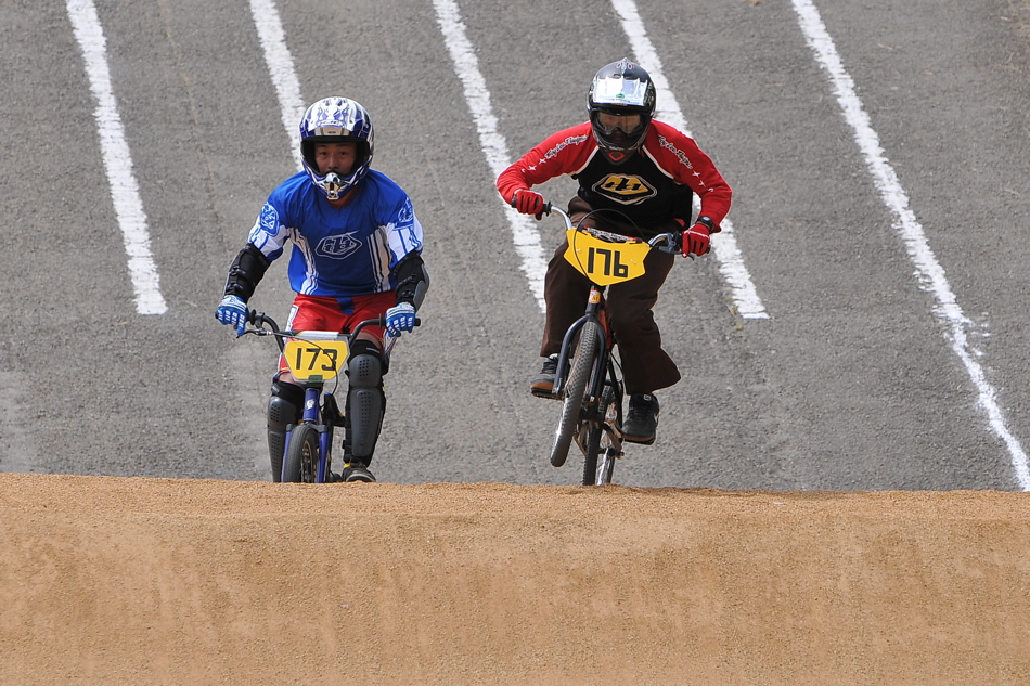 2009 UCI堺大阪国際BMX選手権大会Day2 VOL9：B15~16、M１７〜３０、マスターズクラス決勝_b0065730_8144728.jpg