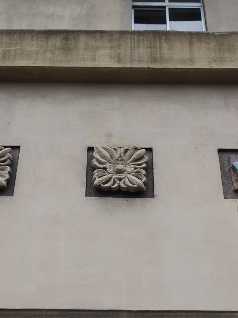 函館市立的場中学校(函館の建築紹介)_f0142606_8365995.jpg