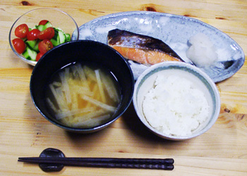 最近、食器を買った。_a0024690_0271534.jpg