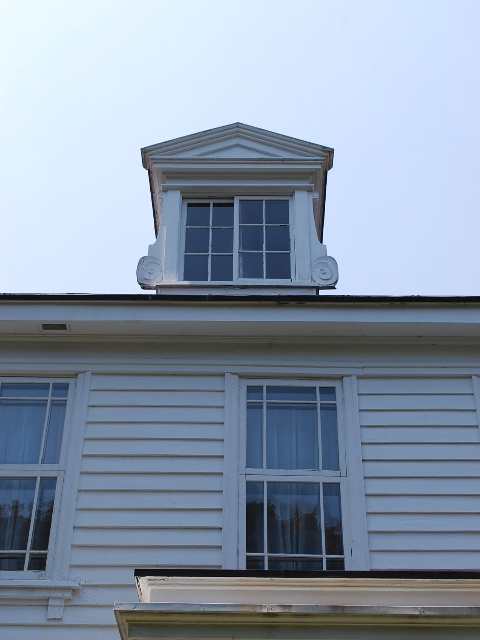 遺愛学院旧宣教師館・ホワイトハウス(はこだての建物案内)その１_f0142606_762446.jpg