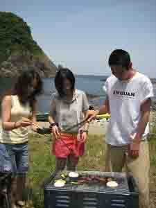 海!浜辺★でのランチ _d0135908_1172311.jpg