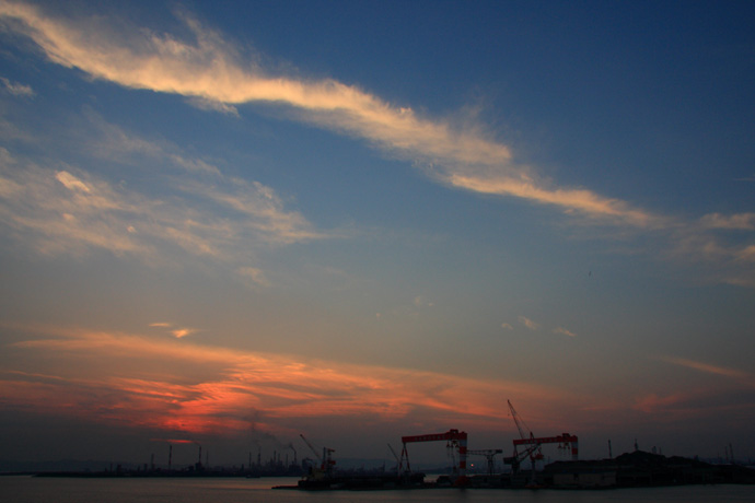 Blue Wind 瀬戸の夕凪 Daybreak Blue Wind 瀬戸の夕凪 Daybreak