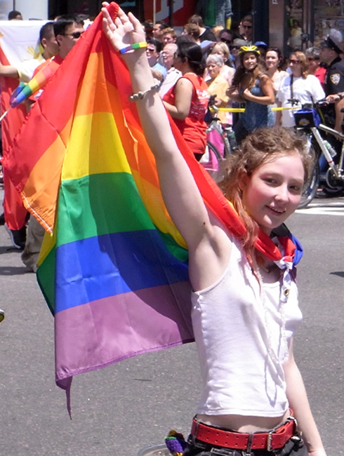 NYのプライド・パレード　2009　Annual Lesbian, Gay, Bisexual, Transgender PRIDE March_b0007805_20501720.jpg