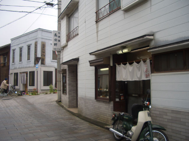 e0071314_0302693.jpg