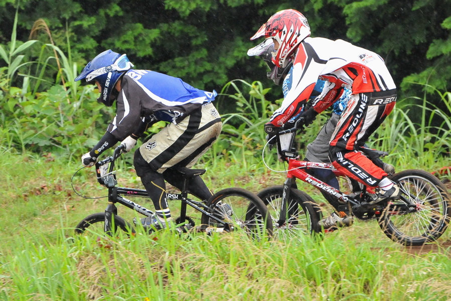 2009JOSF緑山６月定期戦VOL9：１４オーバー、３０オーバー、マスターズクラス決勝_b0065730_22161253.jpg