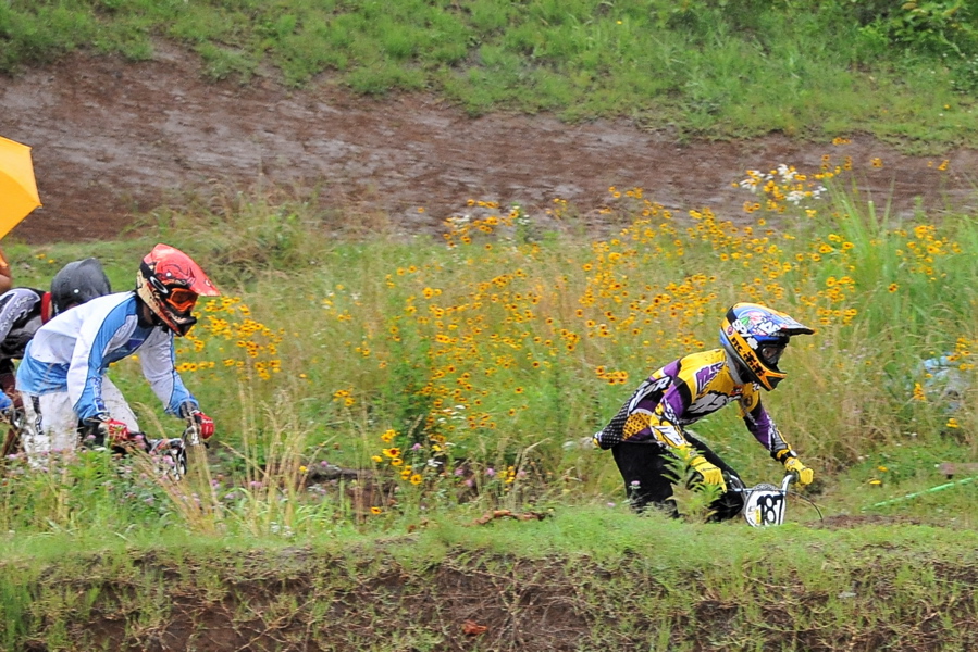 2009JOSF緑山６月定期戦VOL9：１４オーバー、３０オーバー、マスターズクラス決勝_b0065730_2224848.jpg