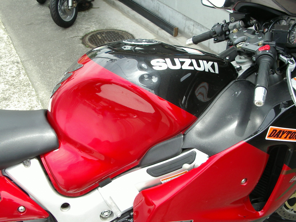 ＳＵＺＵＫＩ　ＧＳＸ1300Ｒ隼_b0129167_14263926.jpg