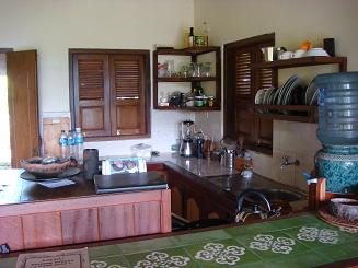 ポンドック・ウィサタ クブ・タニ Pndok Wisata KUBU TANI その1_a0120328_1642833.jpg
