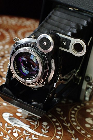 旧ソ連製カメラ mockba-5（モスクワ５型） 中判6x9 蛇腹カメラ 旧ソ連製カメラ mockba-5（モスクワ5型） 中判6x9 蛇腹カメラ