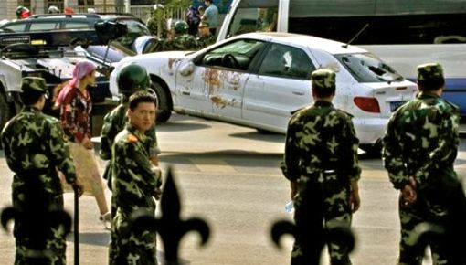 新彊ウルムチの大虐殺 中国の弾圧で死者156名_d0123476_14423634.jpg