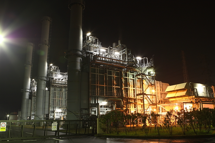 night view of industrial area..6_e0131279_2294035.jpg