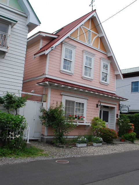 元町のペンション八幡坂（函館下見板洋館コレクション）_f0142606_21532118.jpg