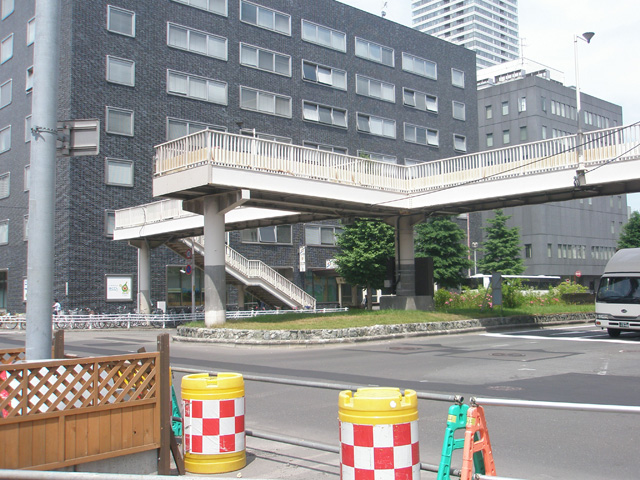 e0172341_9535466.jpg