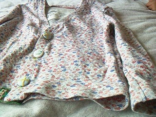 flower cardigan  _f0142668_6113017.jpg