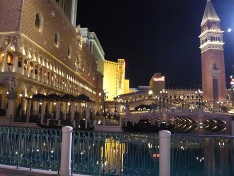 f0181488_1591569.jpg