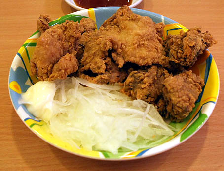 田舎レストランでランチ_f0019498_21375821.jpg
