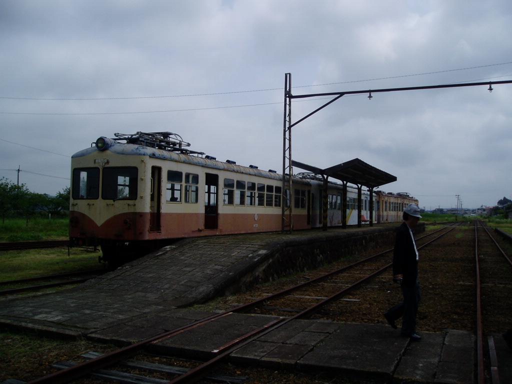 くりでん(くりはら田園鉄道・栗原電鉄)の現況を見る 前篇_f0030574_239377.jpg