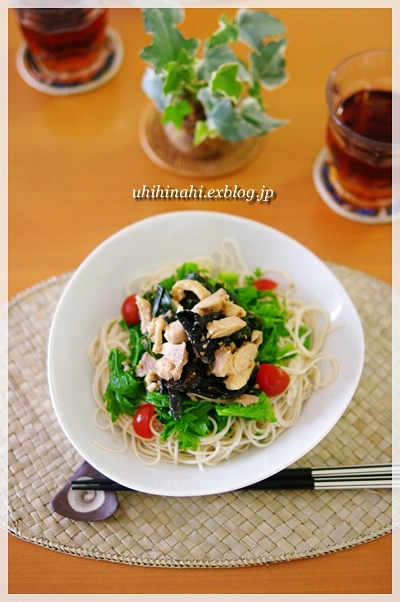 蒸し鶏ときくらげの柚子胡椒ごまだれそうめん_f0179404_10391337.jpg