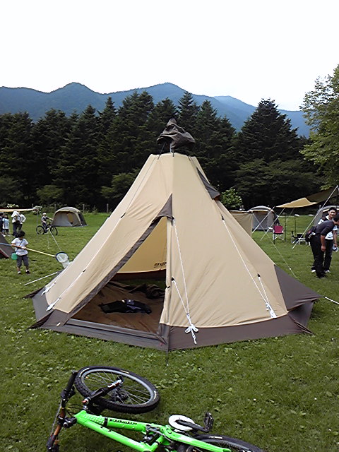 e0015108_2046527.jpg