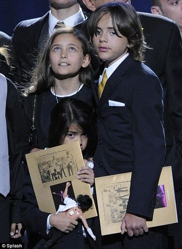 Michael Jackson 「Ghostｓ」_d0148729_173552.jpg