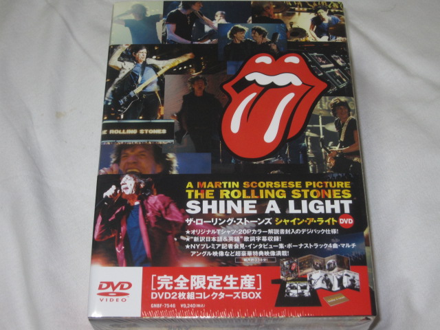 THE ROLLING STONES / SHINE A LIGHT (DVD2枚組コレクターズBOX)_b0042308_23565525.jpg
