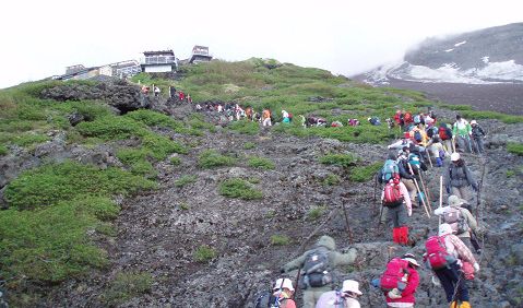 初めての富士登山（1日目）_d0124388_157555.jpg