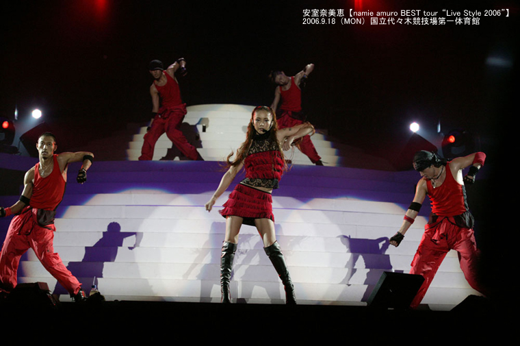 安室ダンサー男子編 I M Falling 安室奈美恵 と バイク と カフェラテ 安室ダンサー男子編 I M Falling 安室奈美恵 と バイク と カフェラテ