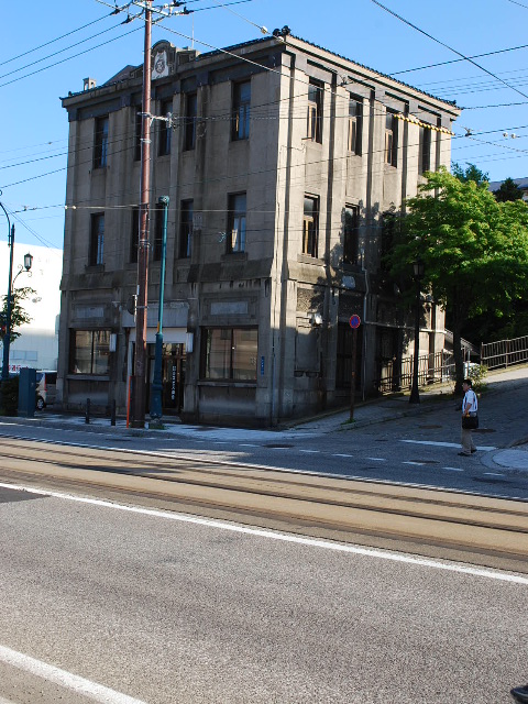 ヱビス商会(函館末広町レトロ建築コレクション)_f0142606_0544437.jpg