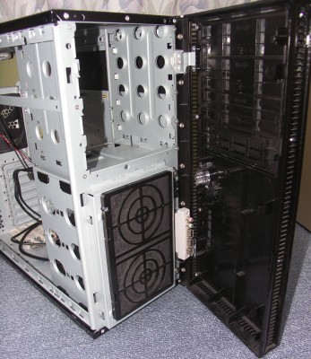 サーバ用PCケースをAntec SOLO BLACKに変えてみた : old_3流プログラマ