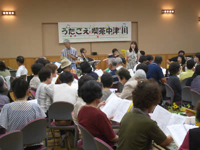 結婚式2次会&うたごえ喫茶 in ちこり村_d0063218_2034448.jpg